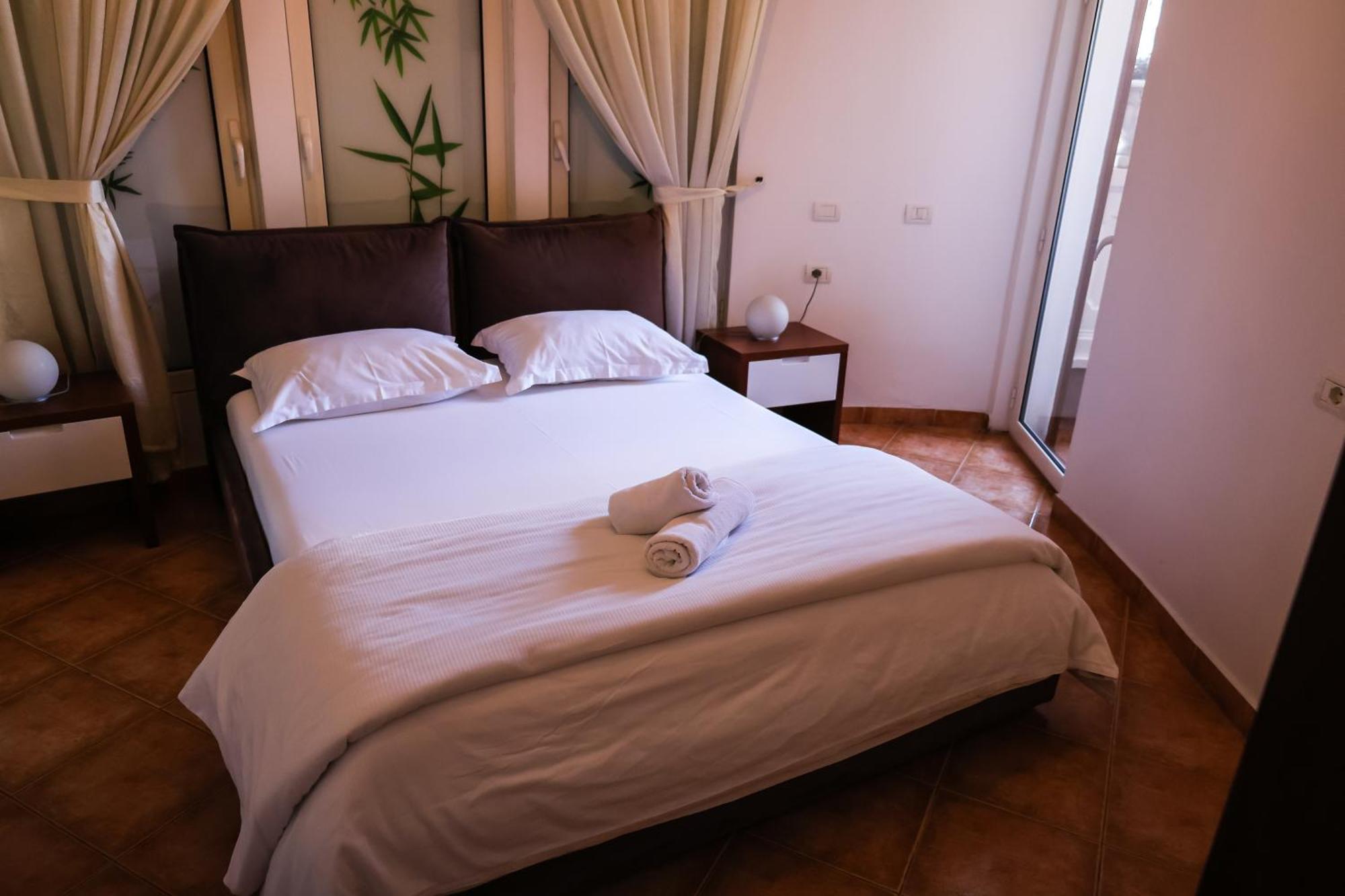 Cosmo Beach Hotel Дуррес Номер фото