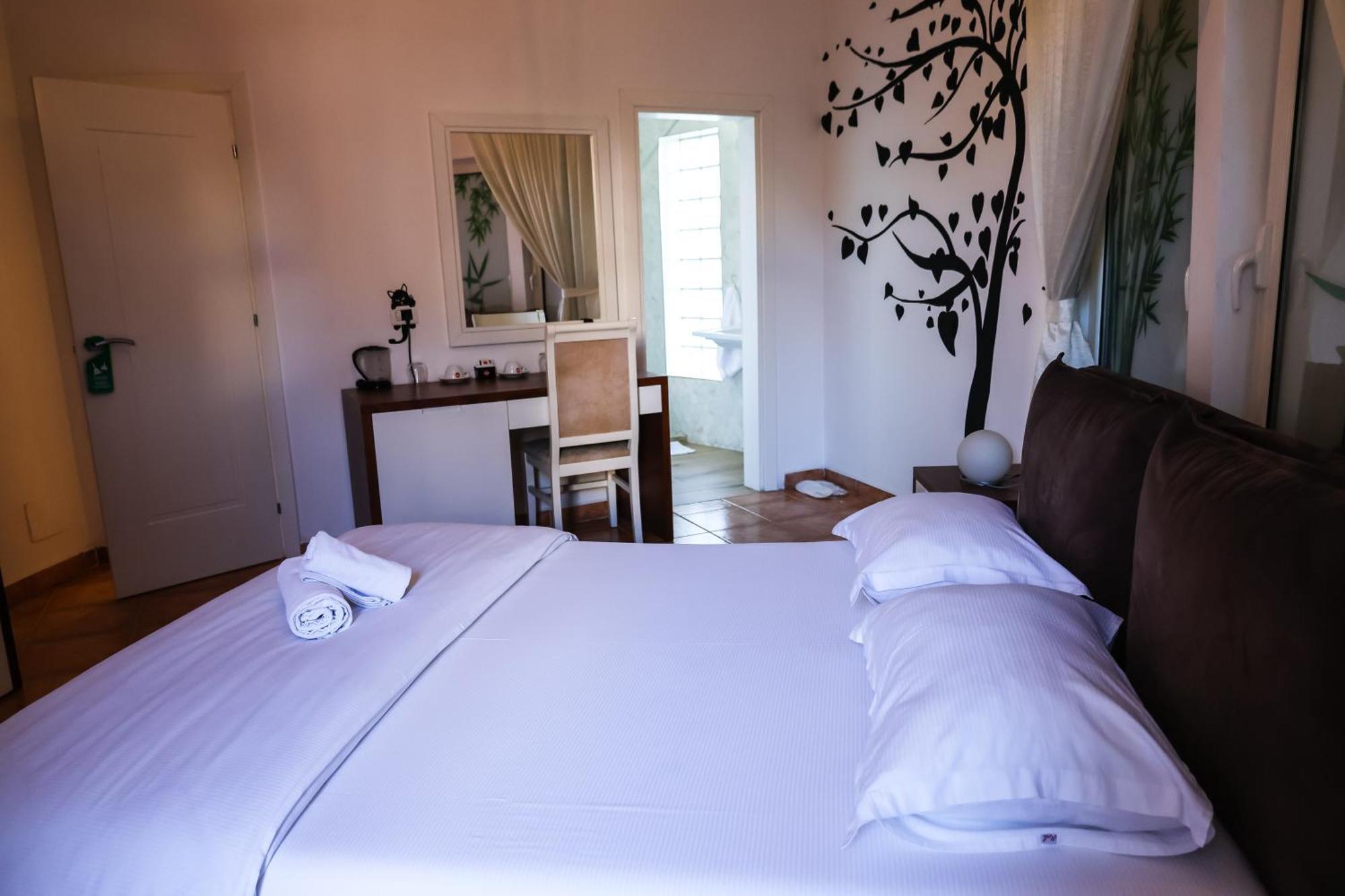 Cosmo Beach Hotel Дуррес Номер фото