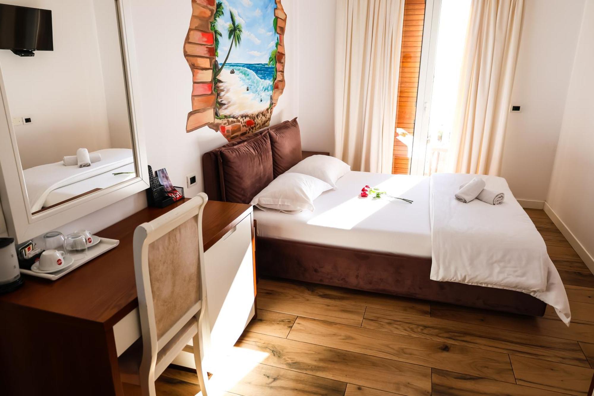 Cosmo Beach Hotel Дуррес Номер фото